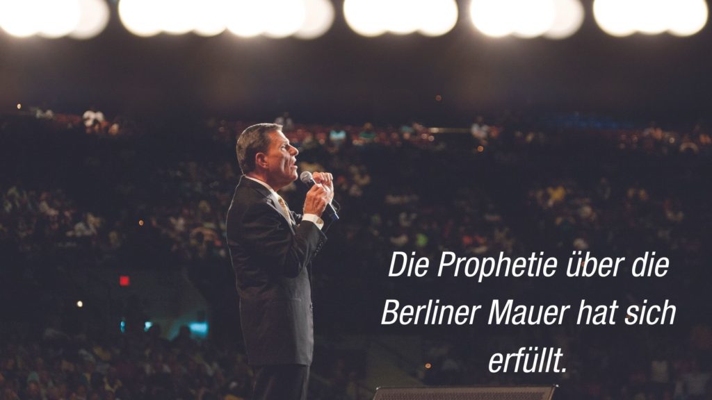 Prophecy of the Berlin Wall (German)